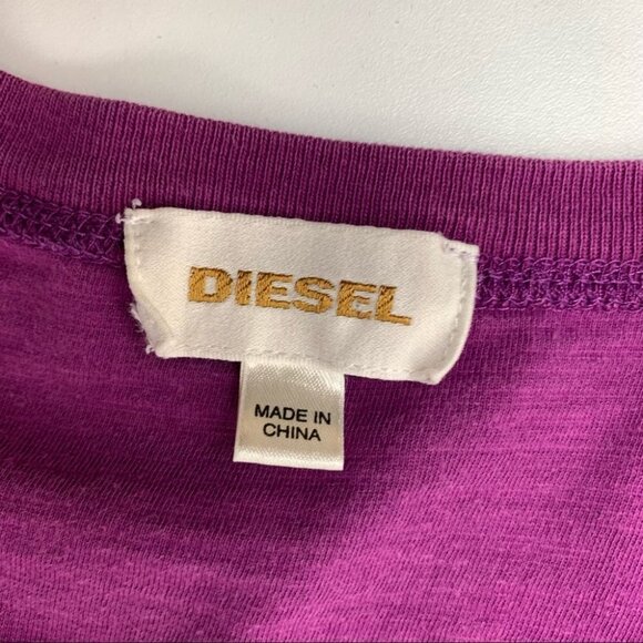 DIESEL Magenta T-shirt with Side Neck Pocket size Small - Picture 2 of 7